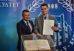 Дипломац (82 of 103)-0516