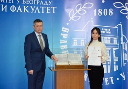 Дипломац (137 of 186)-0182
