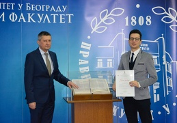 Дипломац (143 of 186)-0188