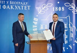 Дипломац (144 of 186)-0189