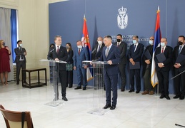 IMG-7a762ff7e1e7141d8ef2a8b7cbaac5a3-V